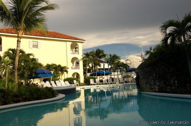 Paradise Harbour Club & Marina Nassau Esterno foto
