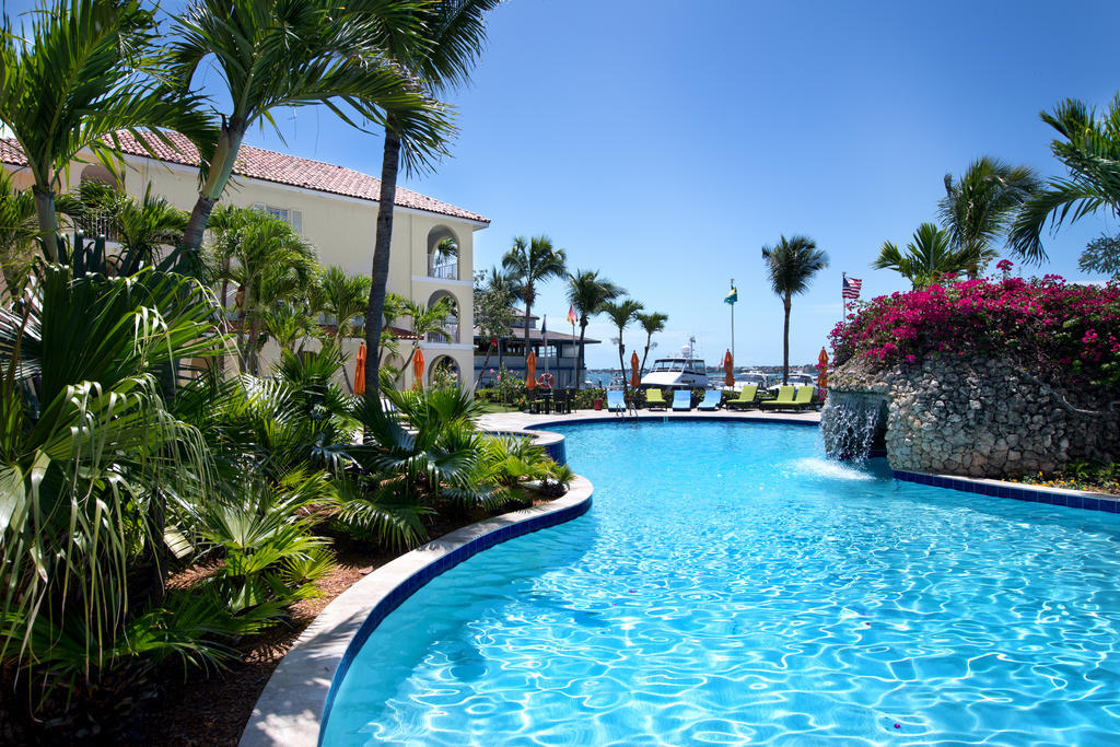 Paradise Harbour Club & Marina Nassau Esterno foto