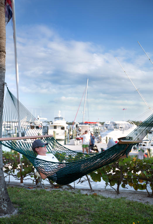 Paradise Harbour Club & Marina Nassau Esterno foto